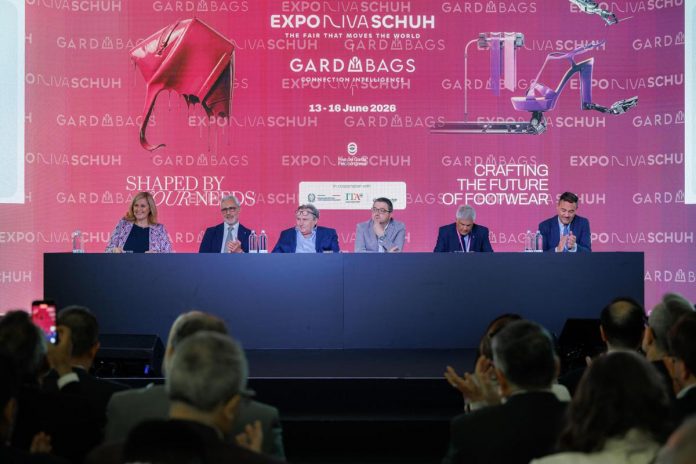 opening_expo_riva_schuh_and_gardabags_2_us