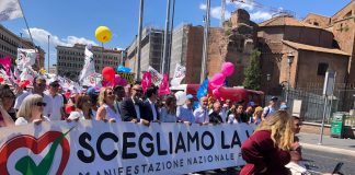 Pro vita, organizzatori corteo Roma: “Siamo 20 mila, stop ddl suicidio assistito e più fondi per diritto a non abortire”