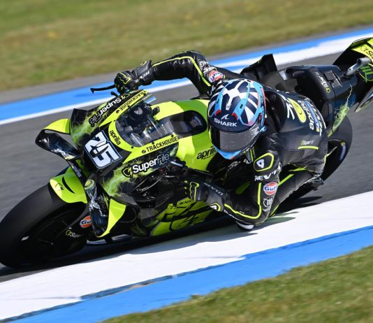 MotoGp, Fernandez vince gara sprint ad Assen. Ogura e Di Giannantonio sul podio