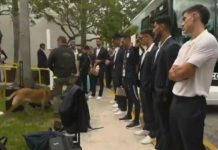 Uruguay, polizia perquisisce giocatori… con cani antidroga