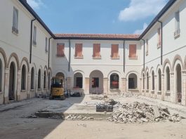 Poggio Rusco, avanzano i lavori alle vecchie scuole elementari: conclusa la fase strutturale