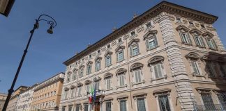Accuse di violenza sessuale al Senato, la denuncia di un’imprenditrice: Pd e M5S chiedono chiarezza