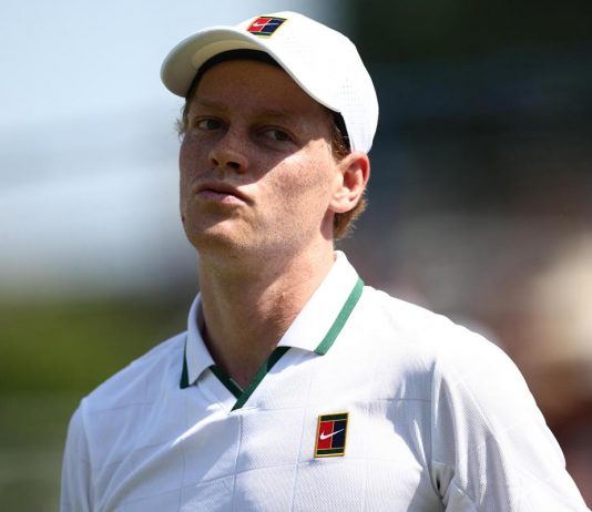 Sinner, nessuno sparring regge ritmo: Jannik ne cambia due a Wimbledon