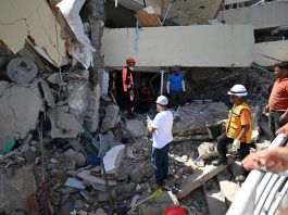 Venezuela, bimbo di 3 anni estratto vivo dalle macerie a sei giorni dal sisma