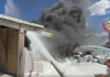 Incendio allo stabilimento chimico Versalis: in campo robot, elicottero e nuclei speciali