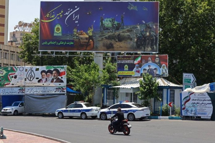 teheran702_afp