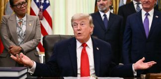 Iran- Usa, Trump: “Accordo sarà firmato domani, subito dopo Hormuz sarà riaperto”