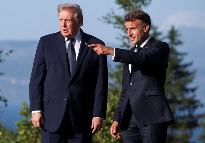 trump_macron_afp