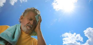 Caldo, il medico: “Occhio a segni disidratazione anziani, anche perdita memoria e delirium”