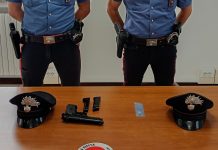 Controlli a Viadana, pistola a salve senza tappo rosso: denunce e sequestri