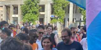 Milano Pride, al via il corteo. Schlein: “Omotransfobia ha ucciso Mirko Moriconi”