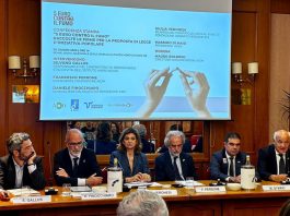 Fumo, gli oncologi: “52mile firme per aumentare di 5 euro costo sigarette, Senato discuta la legge”