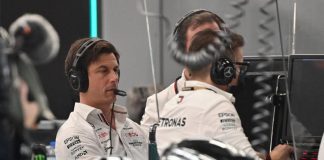 Formula 1, Wolff: “Arrabbiato per ritiro Antonelli, Hamilton è rivale per titolo”