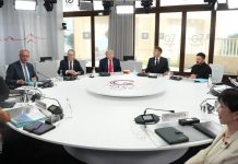 Ucraina-Russia, Trump: “Parlato con Zelensky e Putin, qualcosa sta per succedere”