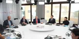 Ucraina-Russia, Trump: “Parlato con Zelensky e Putin, qualcosa sta per succedere”
