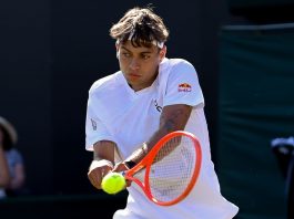 Cobolli piega Khachanov in 5 set e vola agli ottavi di Wimbledon