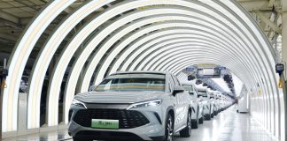 Cina, prosegue la crescita dei veicoli a nuova energia