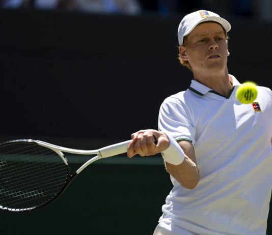 A Wimbledon Sinner piega Djokovic in 3 set, è in finale contro Zverev