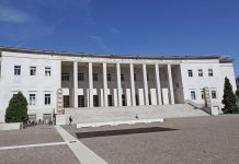 Crolla parte edificio Tribunale a Bolzano