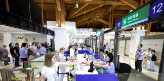 Cina perfezionerà i programmi di transito e ingresso senza visto
