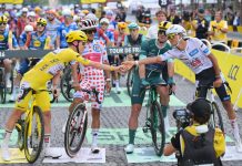 Al Tour pokerissimo di Pogacar, sui Campi Elisi vince Van Der Poel