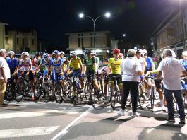 Guidizzolo, giovedì la tradizionale gara ciclistica in notturna: record di partecipanti per questa edizione