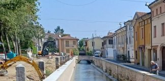 Casaloldo, prosegue la riqualificazione delle sponde del Tartaro in centro storico