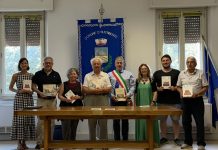 Sustinente, commissionato allo scultore Natale Calesella percorso artistico su eventi e tradizioni locali