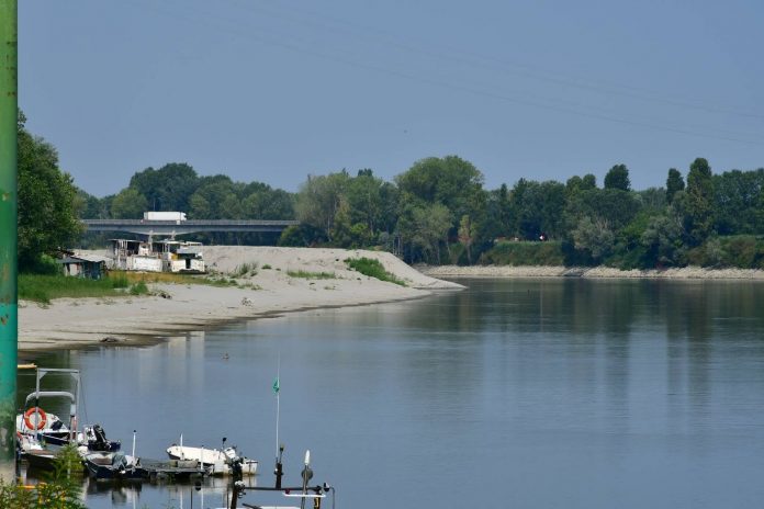 Foto_Roberto_Folloni_._Fiume_Po_._Boretto_RE