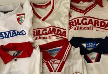 Maglia del Mantova senza banda, il collezionista: “La tradizione resta intatta”