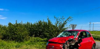 Mirandola, motociclista 35enne di Ostiglia muore nello schianto con un’auto
