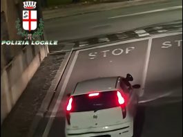 Mantova, notte di schiamazzi con il megafono: incastrato dalle telecamere, scatta la multa