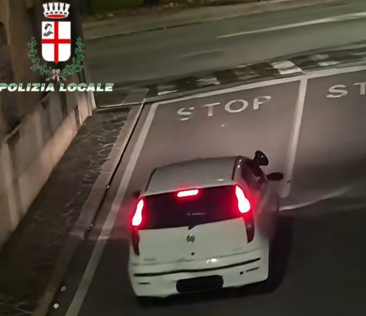 Mantova, notte di schiamazzi con il megafono: incastrato dalle telecamere, scatta la multa