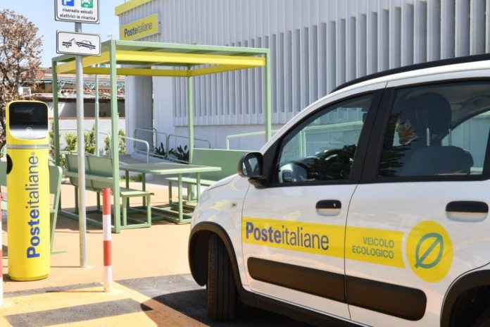 Ufficio postale Polis colonnina ricarica