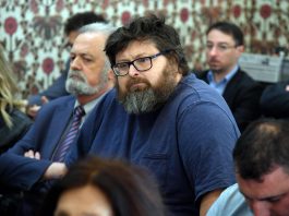 Caso Adinolfi, leader Popolo della Famiglia resta ai domiciliari: Riesame respinge istanza difesa