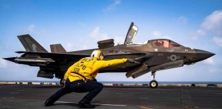 Iran, nuova ondata di raid Usa: 7 morti. Pasdaran attaccano base americana in Siria e Kuwait – Diretta