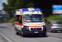 Belluno, cerca pezzi dello specchietto retrovisore in galleria: investito e ucciso 79enne