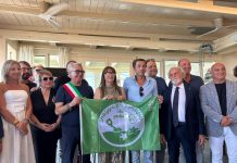 Estate. “Aree gioco ombreggiate, dispenser di crema solare e mezze porzioni”: la ricetta per spiagge sempre più a misura di bimbi