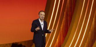 Benigni in autunno su Rai1 per prima serata su San Francesco