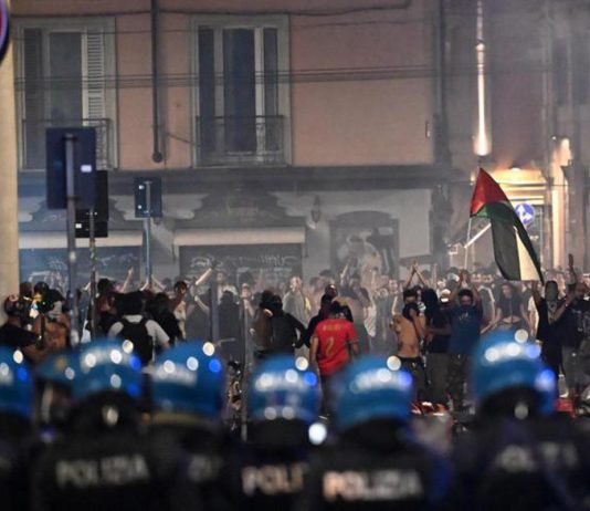 Disordini a Bologna dopo la morte di Fakir: 12 indagati
