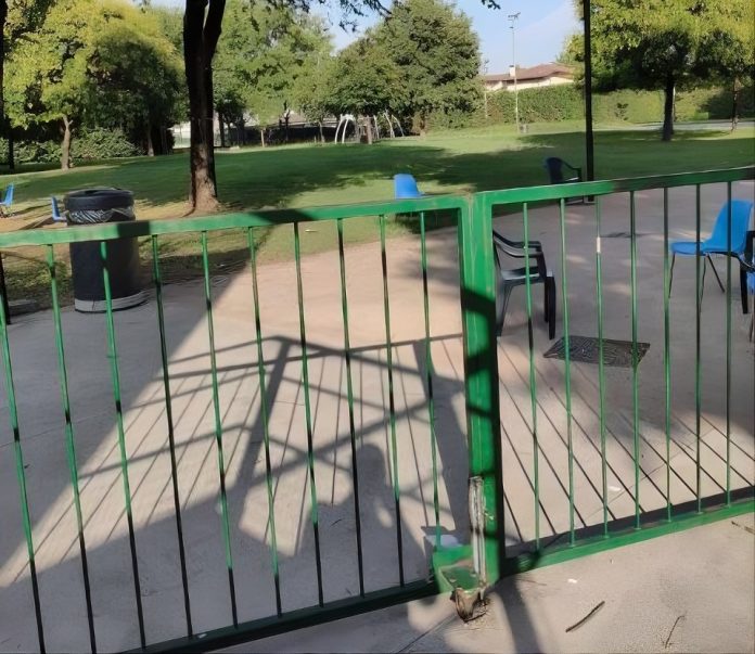 cancello-chiuso-drasso-park-1