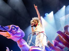 Caparezza accende il Mantova Summer Festival: festa per 8mila in piazza Sordello