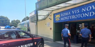 Roma, bimbo di 5 anni si sente male in piscina e muore: era al centro estivo