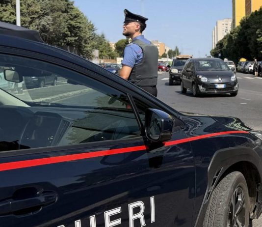 Milano, 41enne trovato morto in casa a Corsico: un fermo per omicidio