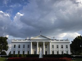 Dazi, Washington preme su Bruxelles: “Ridurre regole che ostacolano prodotti americani”