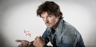Castiglione, magia, musica e racconti: il 25 luglio il Mago Casanova a Palazzo Pastore