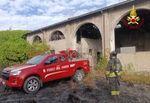 Serravalle Po, incendio in casolare abbandonato sulla statale Ostigliese
