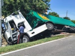 Due camion fuori strada a Castel d’Ario e Pegognaga: grossi disagi alla circolazione