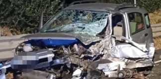 Scontro tra auto, muore 22enne: tragedia nella notte nel Catanzarese