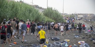Ceuta, Ue difende Schengen: “Migranti non arriveranno in Spagna”